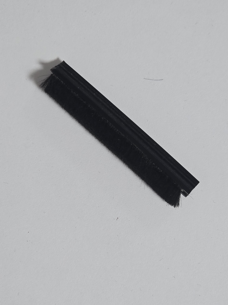 [008135] Felt w/groove 2130mm