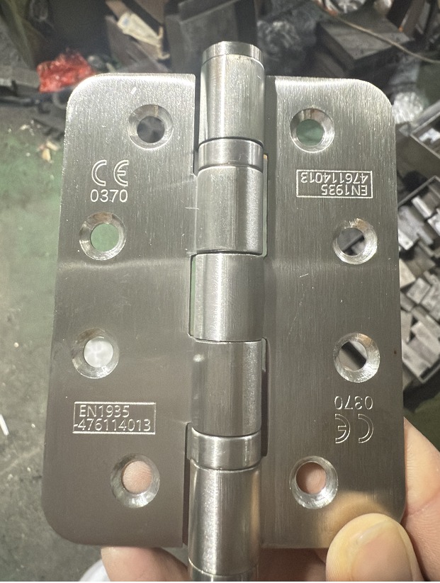 Hinge 4.0x3.0x3.0 S/Steel Round Mudelli - Fire Rated / EN Cert.